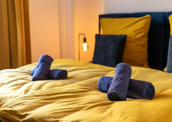 *Neu* 2 Personen, Wlan, Balkon